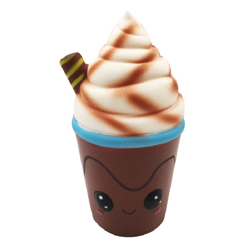 Food Sweet Snacks - Jumbo-Schokoladen-Eiscreme, matschiges, cremefarbenes, duftendes, langsam steigendes